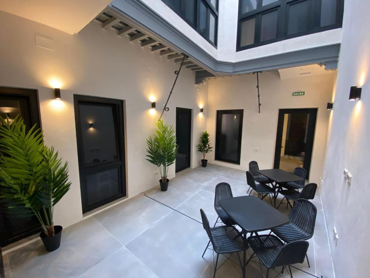 Oma Cadiz Apartments Luaran gambar